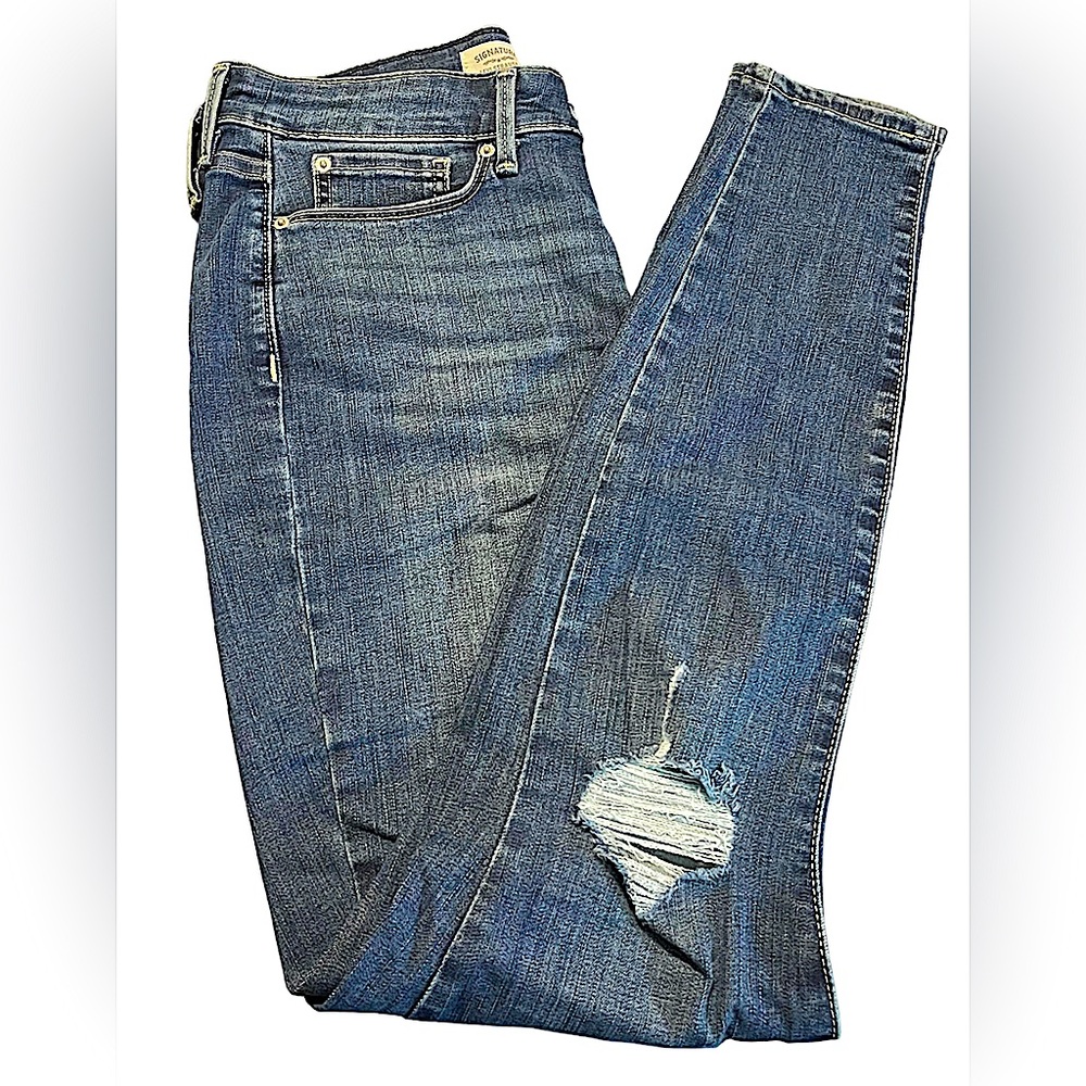 Levi’s Strauss Signature Women’s High Rise Super Skinny Jeans
